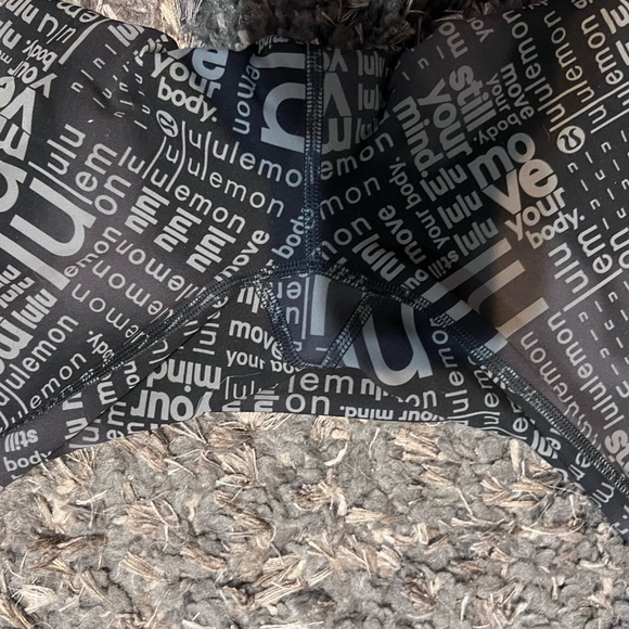 LULULEMON Leggings - Picture 8 of 8